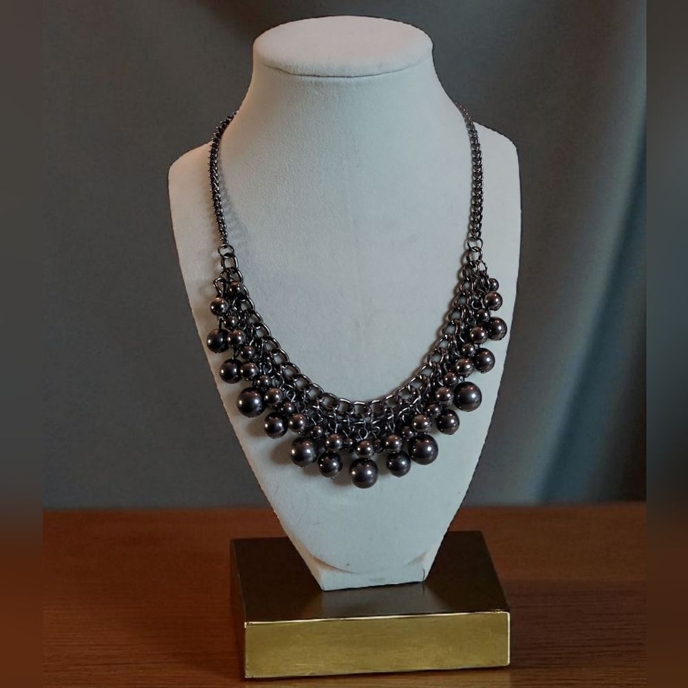 Elegant Black Beaded Necklace